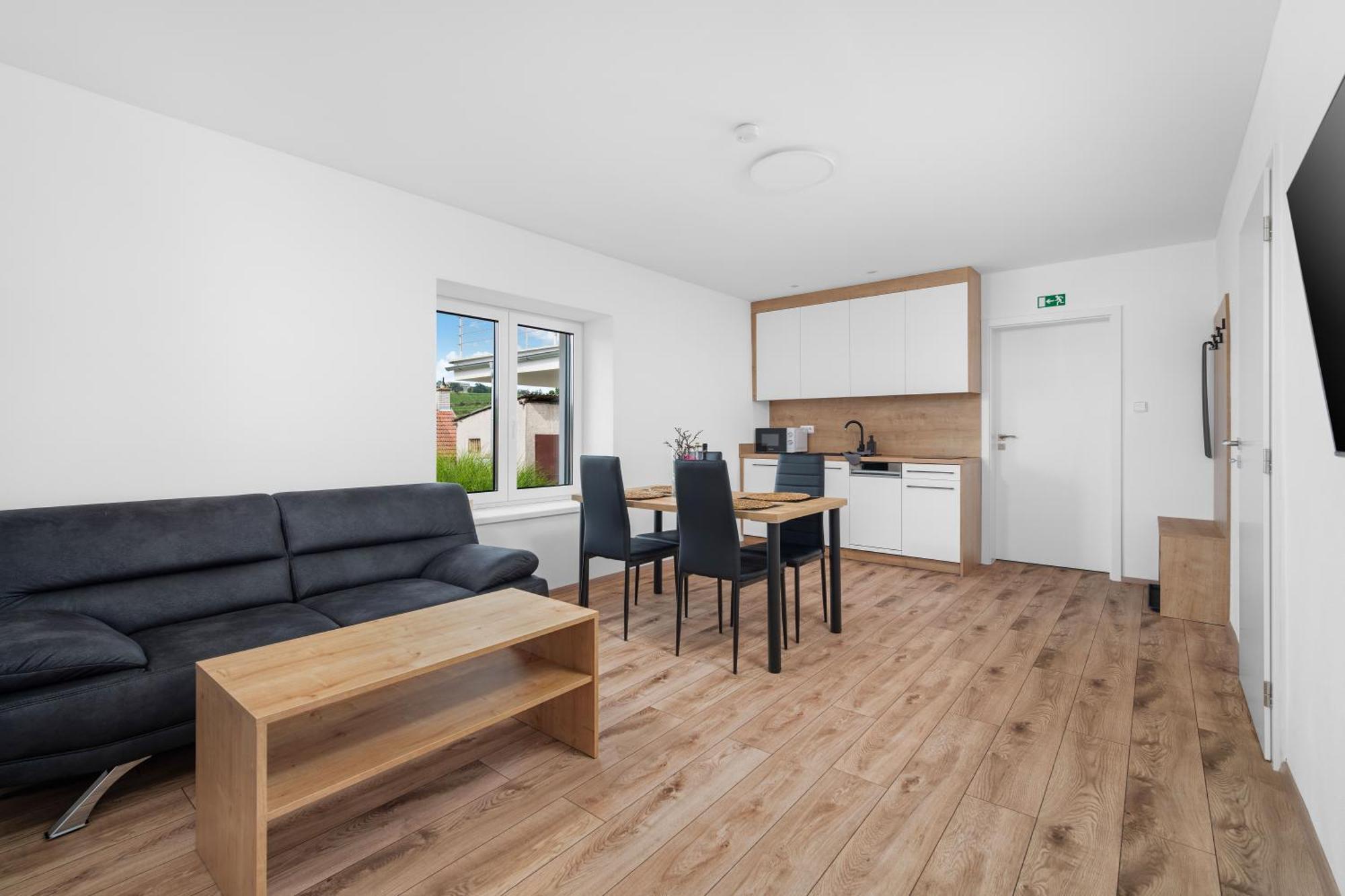 Apartmany Stastny Sklep Вальтице Экстерьер фото